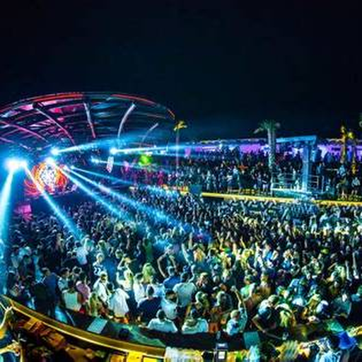 Aquarius club atmosphere