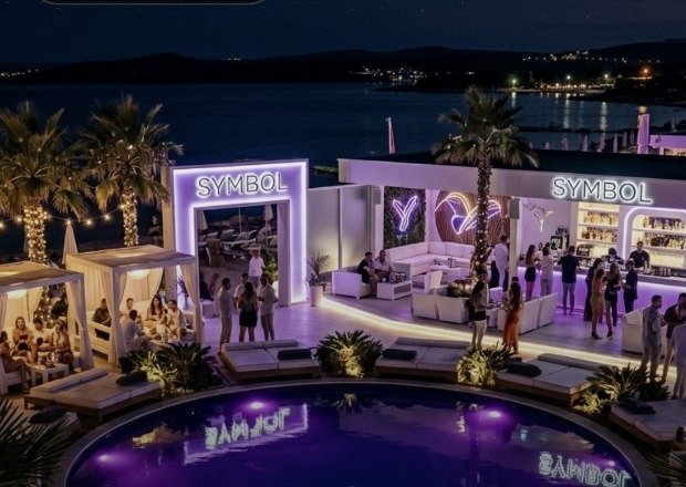Symbol club atmosphere